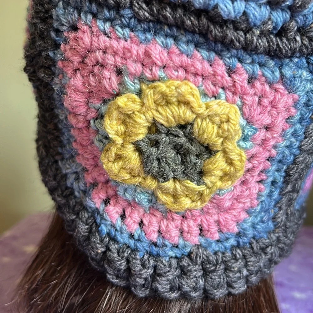 Crochet flowers medium wool blend beautiful new - Picture 6 of 11